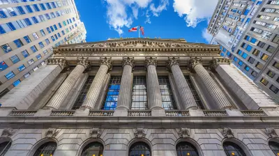 The Role of Foreign Exchange Risk in International Government Bond Investing