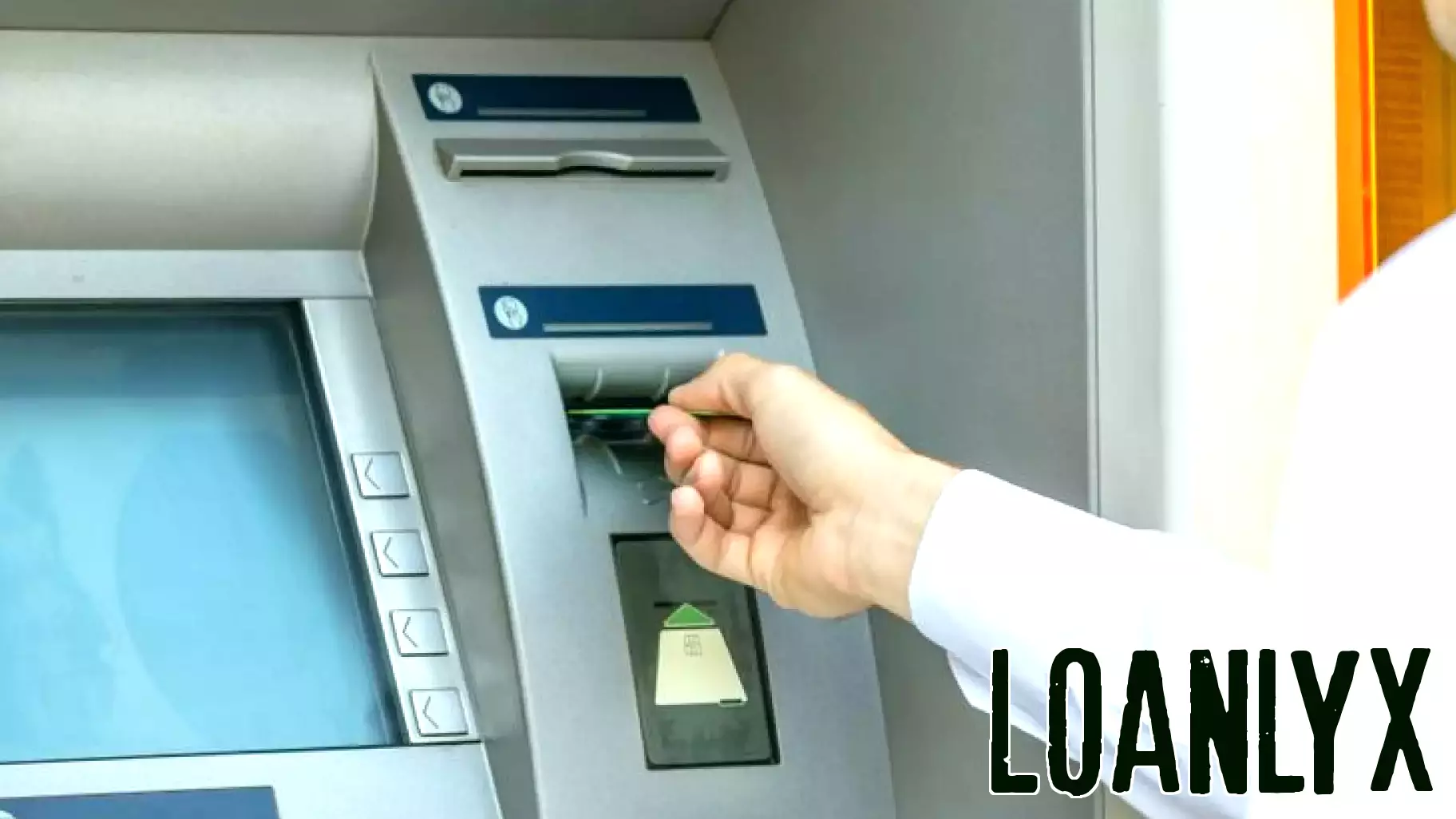 Analysts Adjust ING Groep's Investment Outlook Amid Growth and Risk Factors