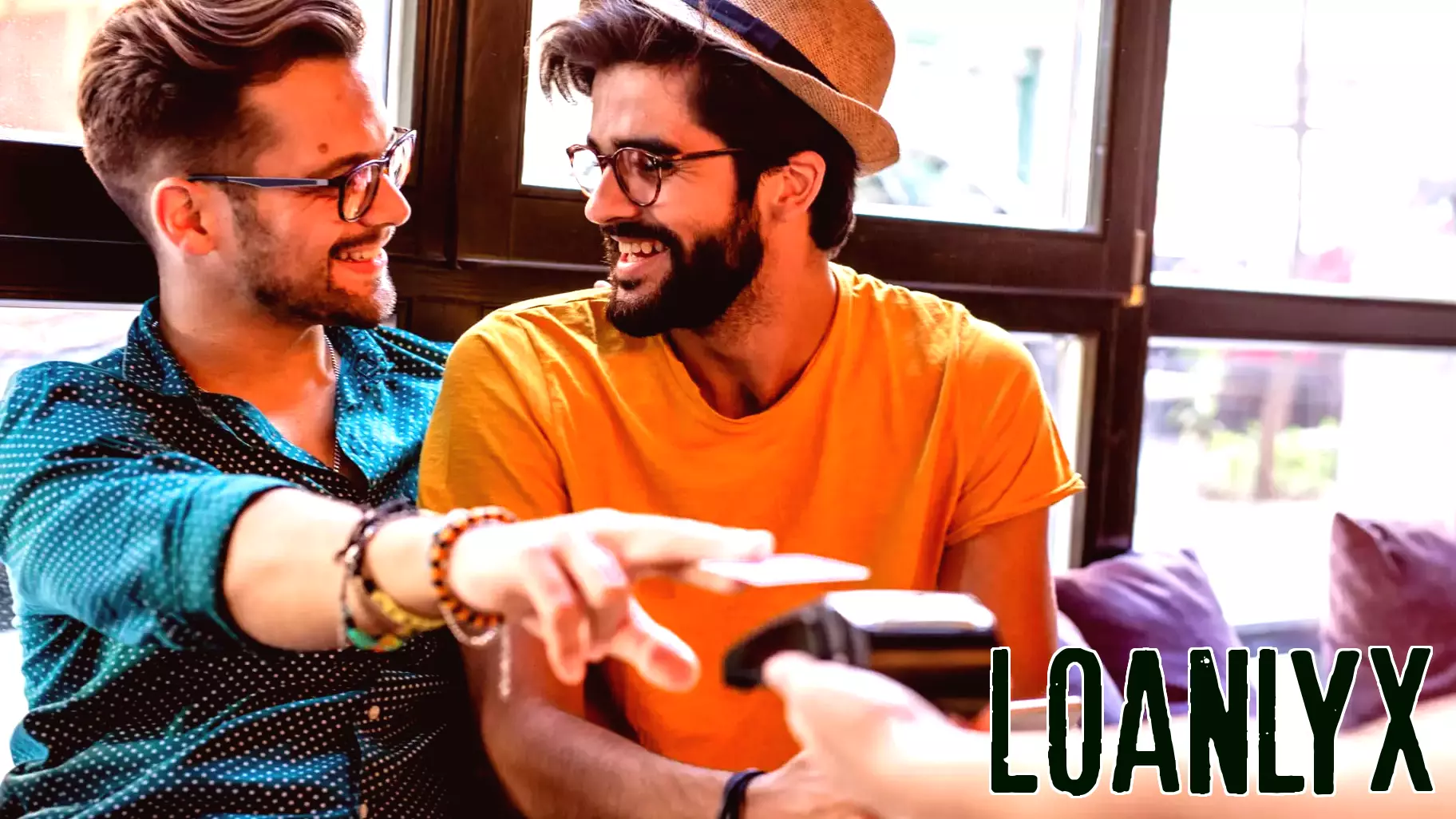 Highly attractive partners have 'financial stability'—but these 4 money red flags doom a relationship, survey finds