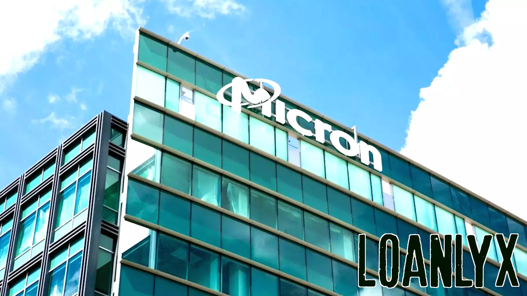 Micron Drops 4% Despite Strong Earnings: Is This a Buying Opportunity?