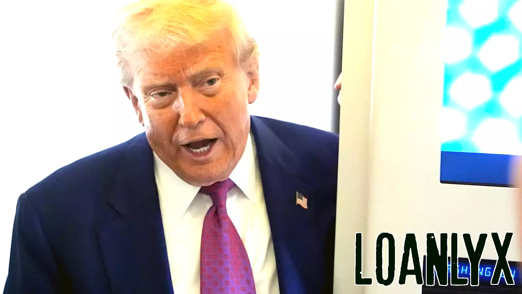 Trump Advocates for Walmart to Absorb Tariffs and Calls for Fed Rate Cuts