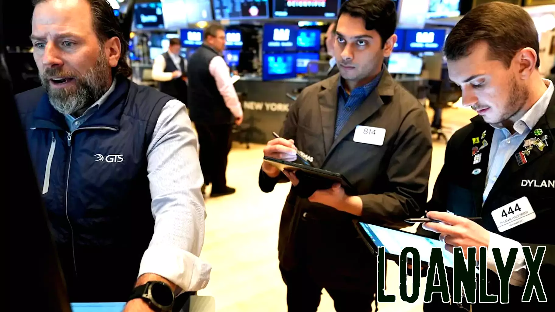 US Stock Market Experiences Volatility Amid Tariff Concerns