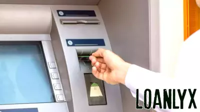 Evolving Analyst Sentiment on Standard Chartered's Price Target