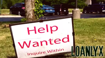 Labor Market Challenges Indicate Need for Rate Cuts, According to Analyst