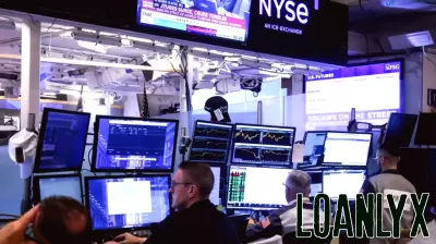 Stocks Are Back at Records, but Bond Investors Haven’t Joined the Party