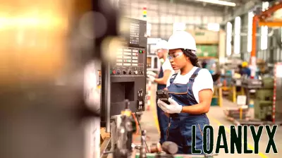 US Manufacturing Sector Faces Ongoing Challenges Amid Tariff Uncertainty